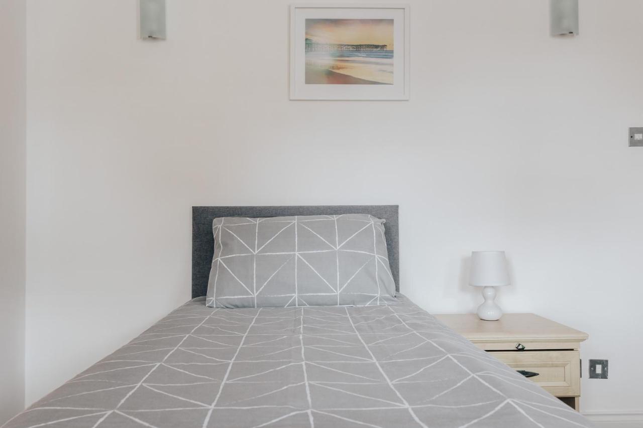 Top Quality Beach Front Apartment Sleep Up To 7 Guests Bournemouth Exterior foto